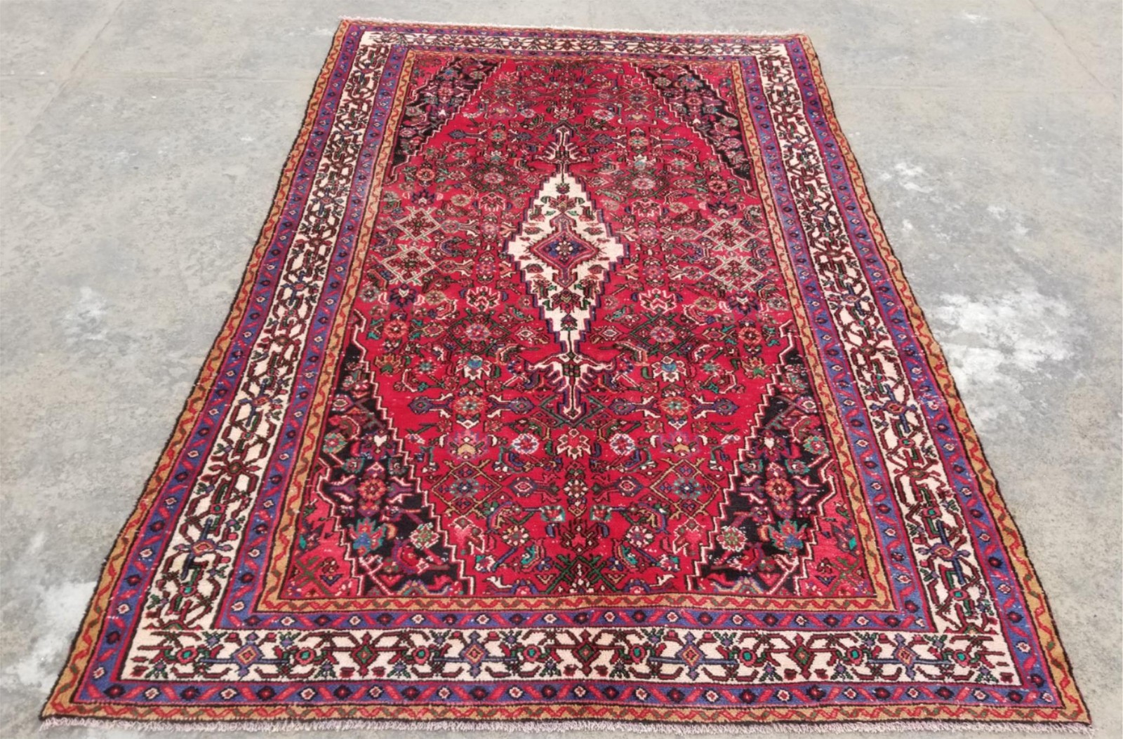 Vintage Traditional Handmade Hamadan Wool Multicolor Rug 318 x 211 cm gallery