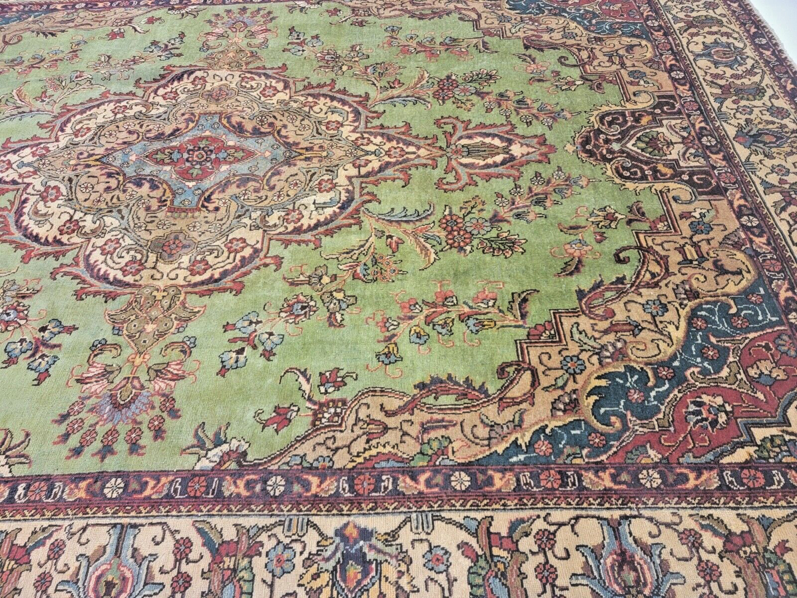 Antique Oriental Hand-Knotted Wool Area Rug Green/Beige/Red 9'6" x12'10" gallery