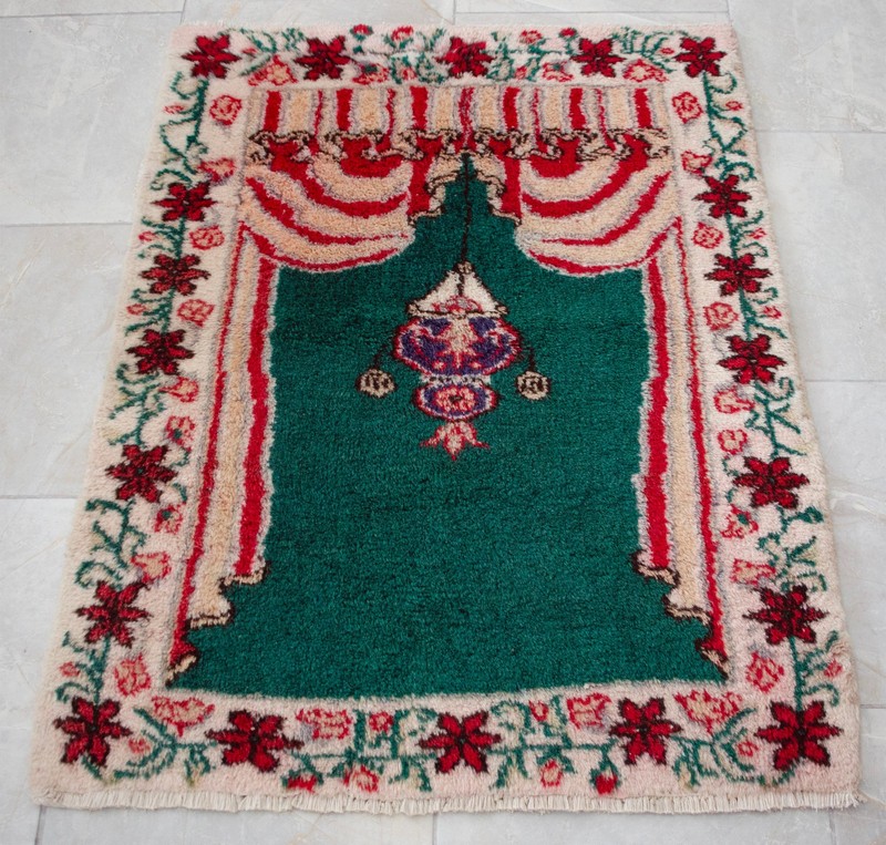 Vintage Turkish Rug Prayer Rug 2'9"x3'7" | Hand-Made Anatolian Wool Rug 1970s gallery