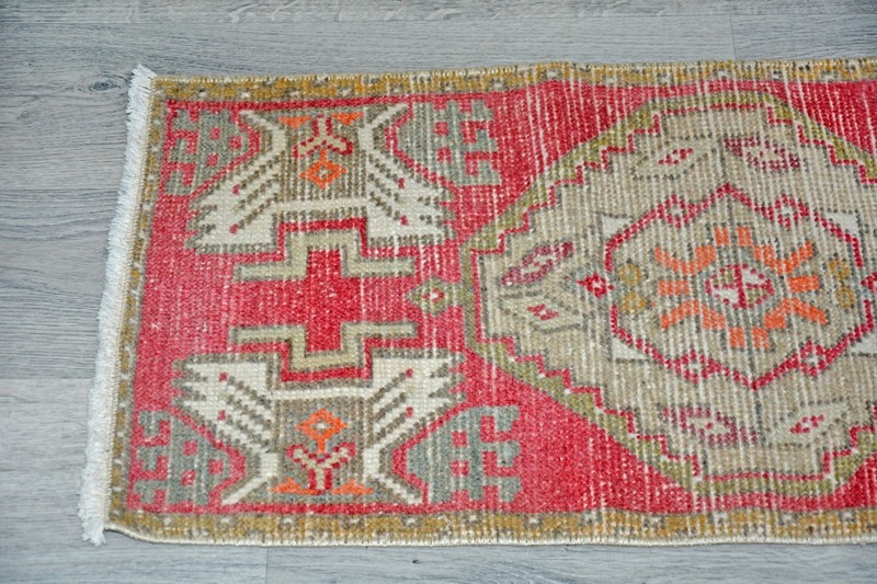 Vintage Turkish Oushak Rug 1'6x3'1 ft, Red Beige Vivid Colors, Tribal Modern Rug gallery