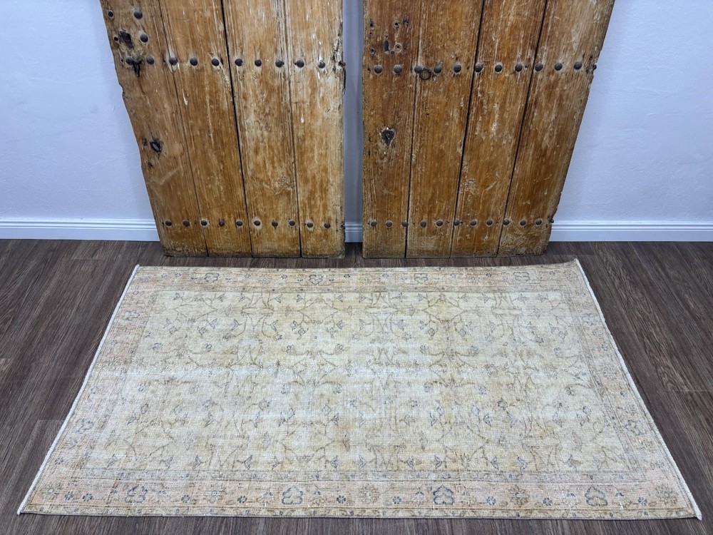4x7 Hand-Knotted Wool Cream Pink Blue Neutral Living Room Vintage Turkish Rug