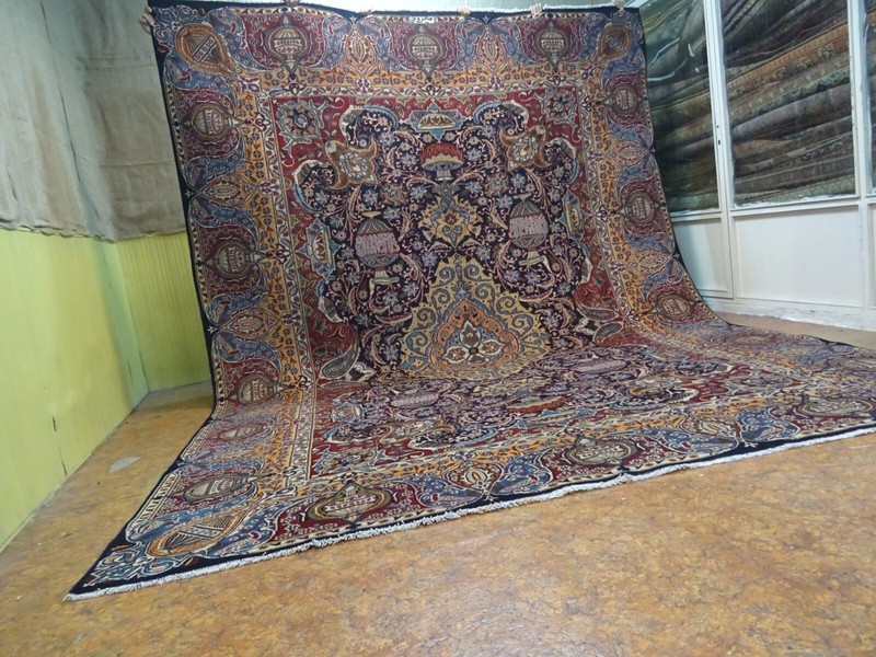 Exquisite 1950's Authentic Vintage Mint Hand Made Knotted Rug 9'.6" x 12'10" gallery