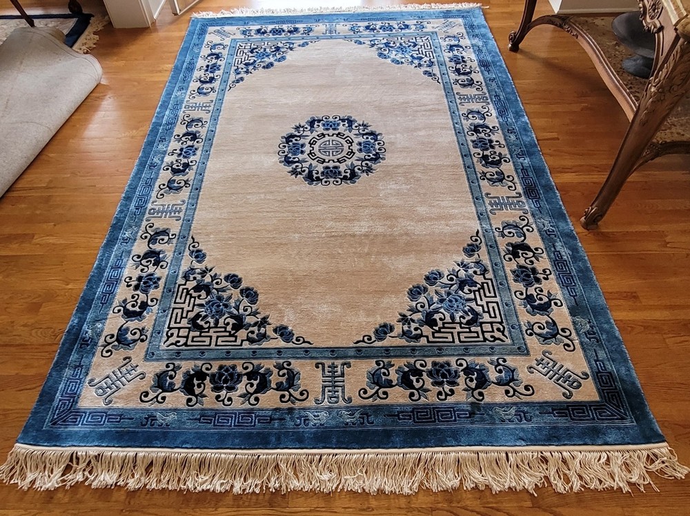 Silk Chinese Rug 6'x 9' Hand Knotted. Sealed & Stored for 45 Years. Made in 1981