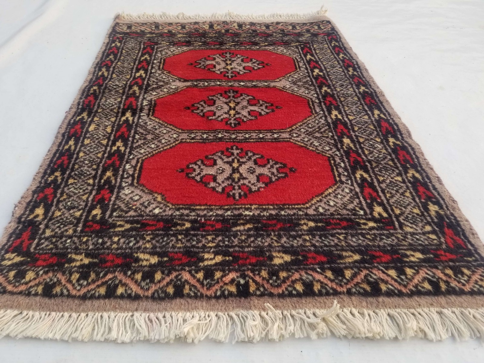 Vintage Traditional Hand Made Pakistani Oriental Wool Red Rug 89x59cm gallery