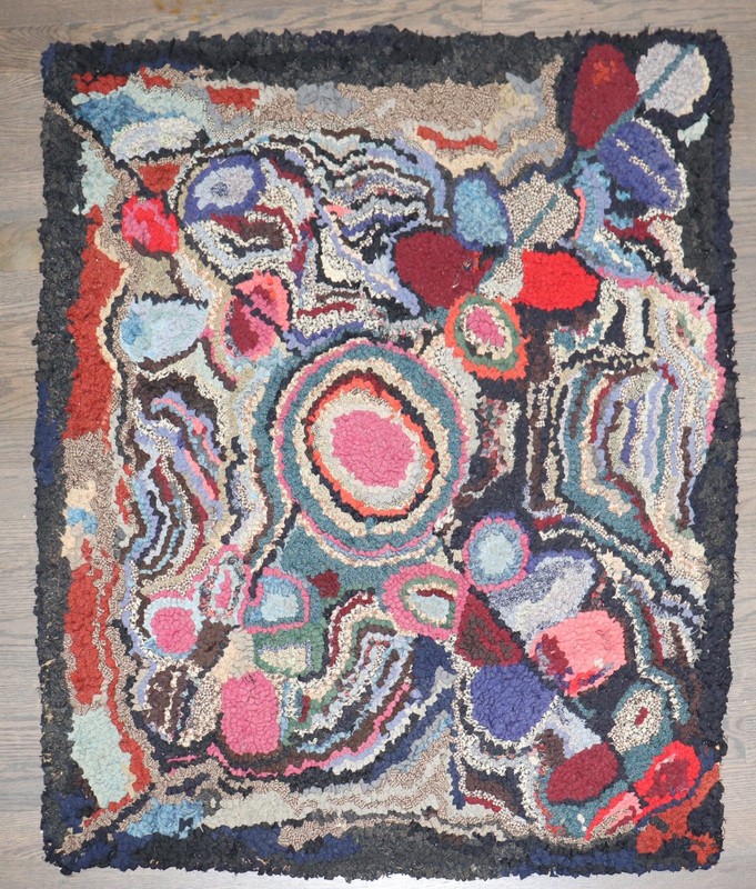Vintage Psychedelic Floral American Hook Hooked Square Rug Size 2'10''x3'2'' gallery