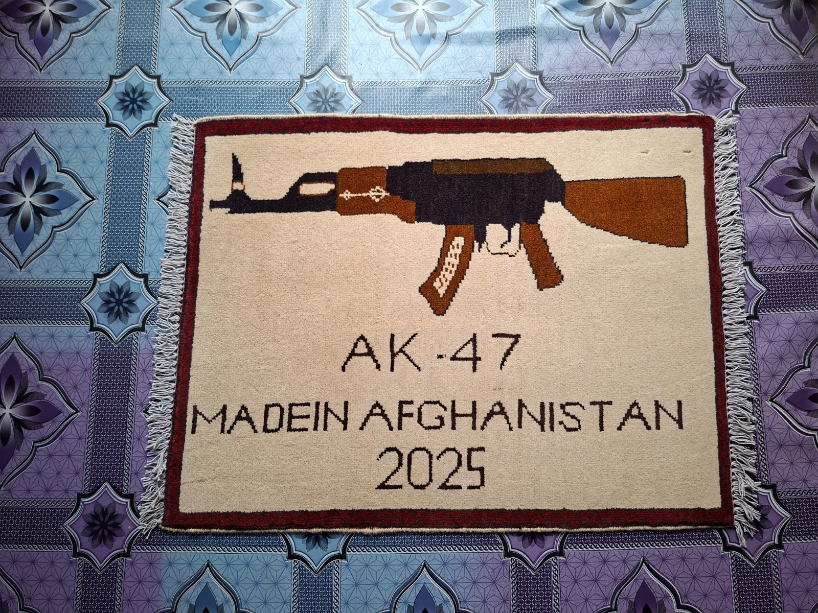 M128 Vintage Afghan War Rug 9/11 Handmade Wool Pictorial Tribal Rug 77 ×60 Cm gallery