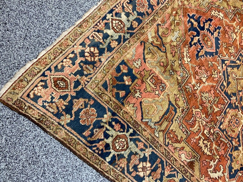 antique heriz antique Serapi antique karajeh antique  gallery