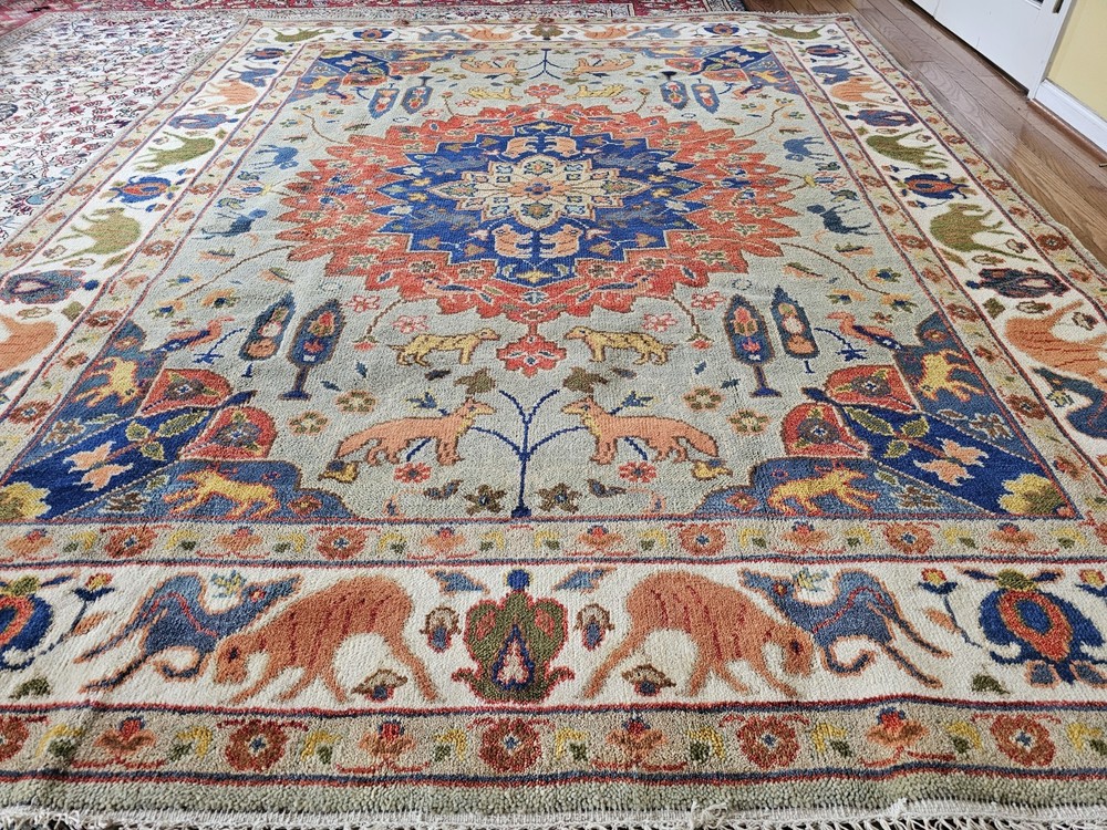 8 x 10 VINTAGE ANTIQUE DESIGN INDO SERAPI HERIZ USHAK Tree of Life Animal