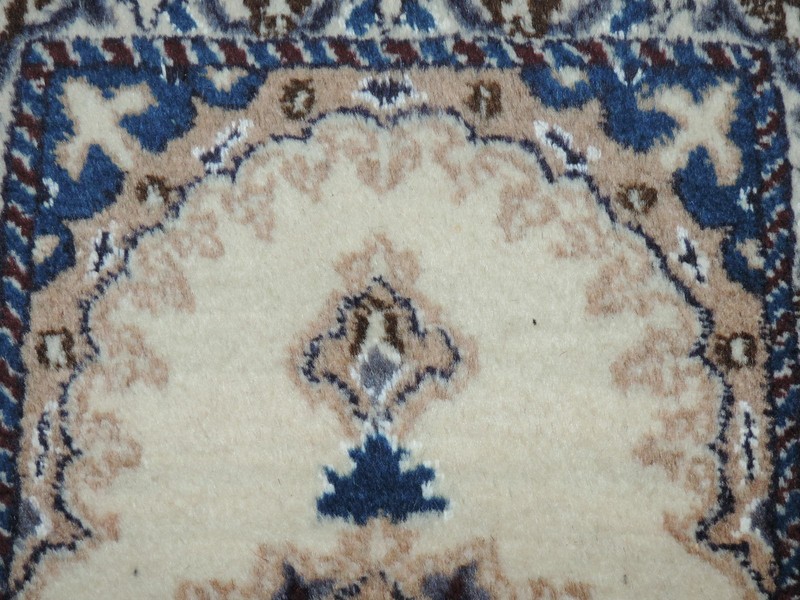 Handmade Nain Wool and Silk Rug gallery