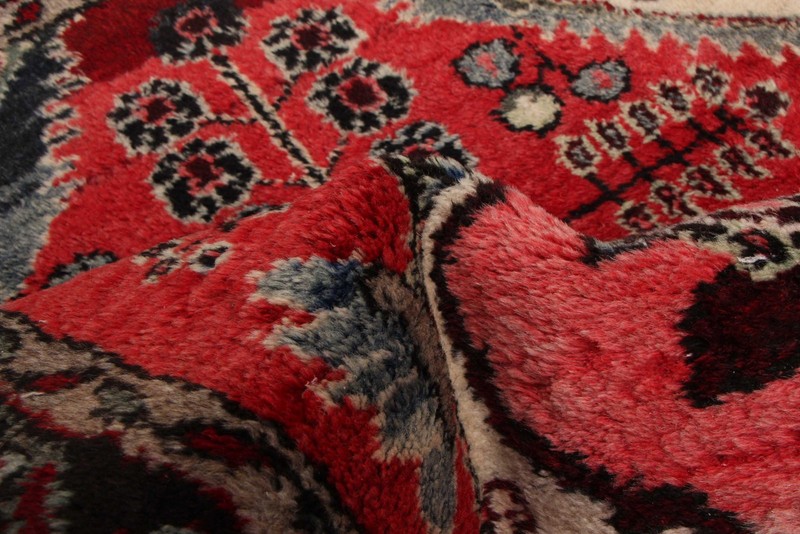 Vintage 2'7" x 4'5" Traditional Hand Knotted Vegetable Dye Wool Area Rug gallery