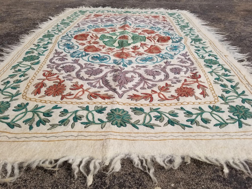 Vintage Handmade Kashmiri Chain Stitch Embroidered Wool Multi Rug 6.0x3.8 ft