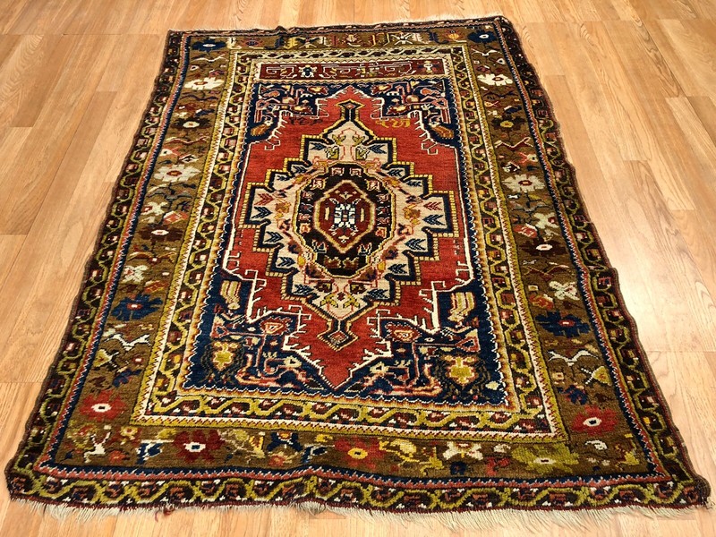 Beautiful Bergama - 1880s Antique Turkish Rug - Tribal Carpet - 3.11 x 5.4 ft. gallery