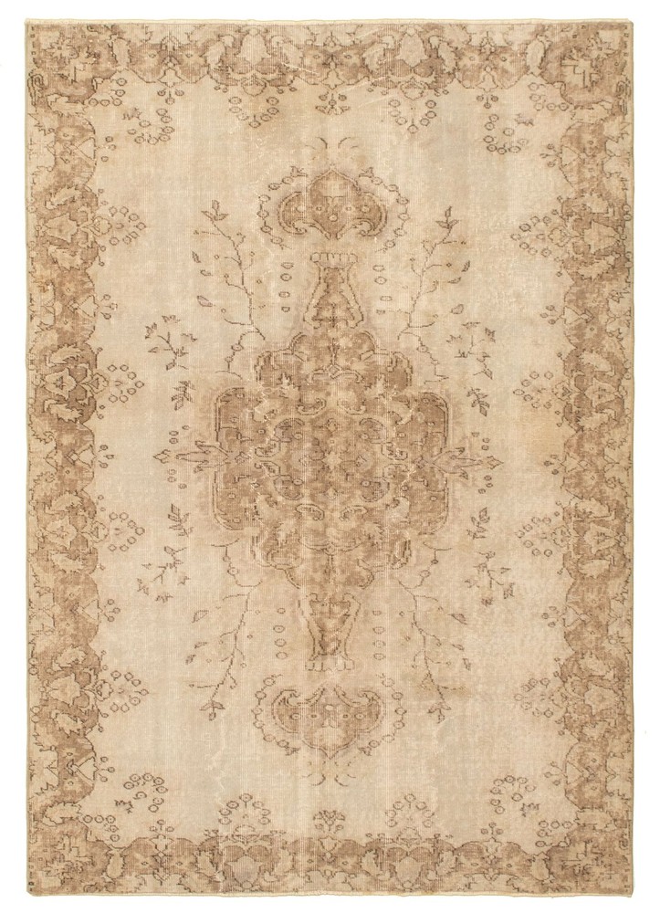 Traditional Vintage Hand-Knotted Carpet 5'5" x 7'11" Wool Area Rug