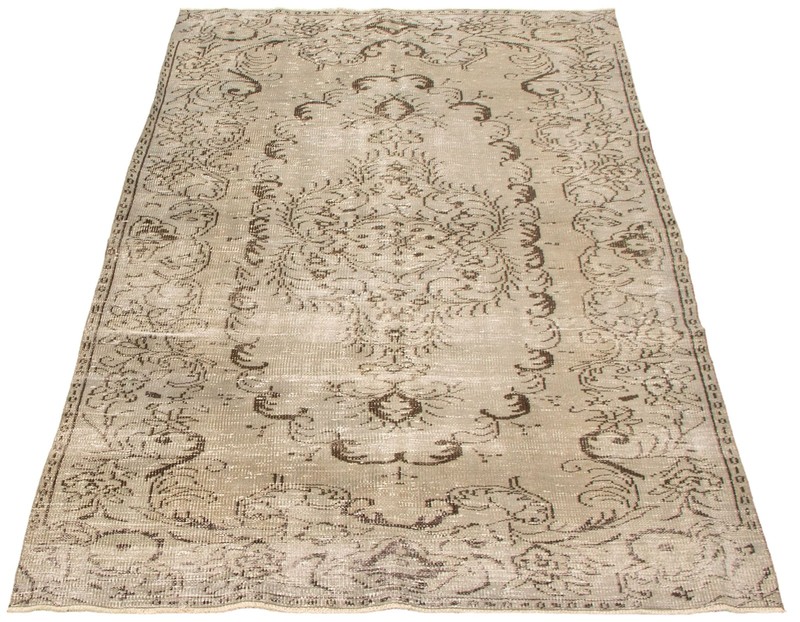 Traditional Vintage Hand-Knotted Area Rug 5'1" x 8'11" Oriental Wool Carpet gallery