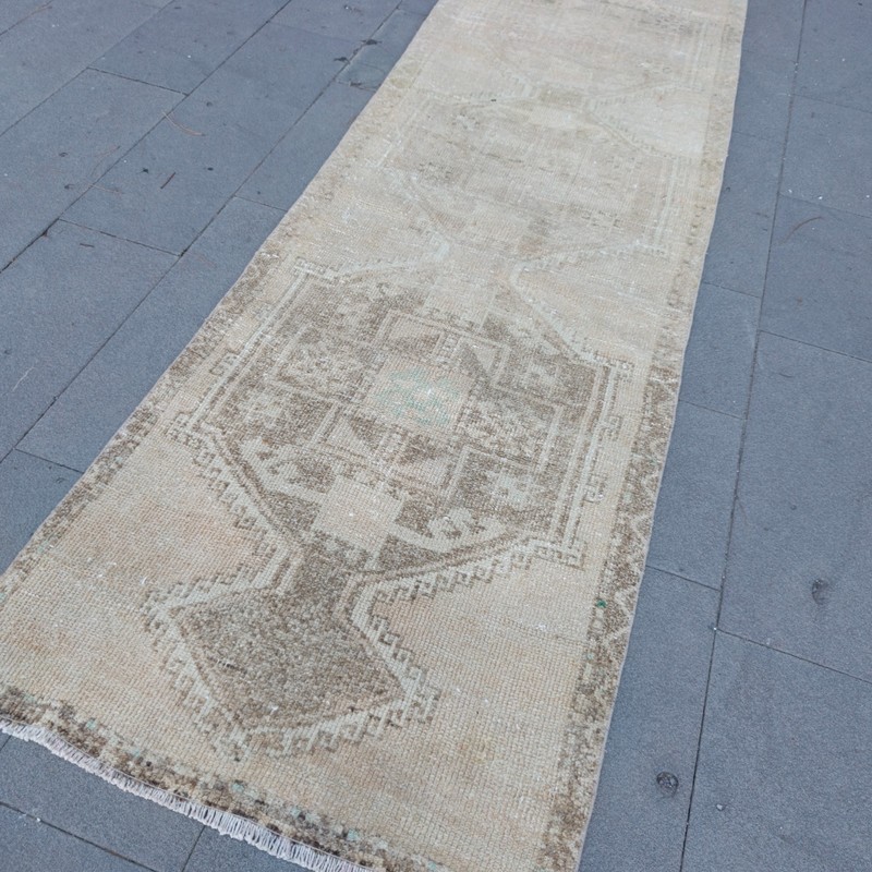 Neutral 3x10 Turkish kitchen rug 3.05 x 10.17 ft Vintage 93 x 310 cm Runner Rug gallery