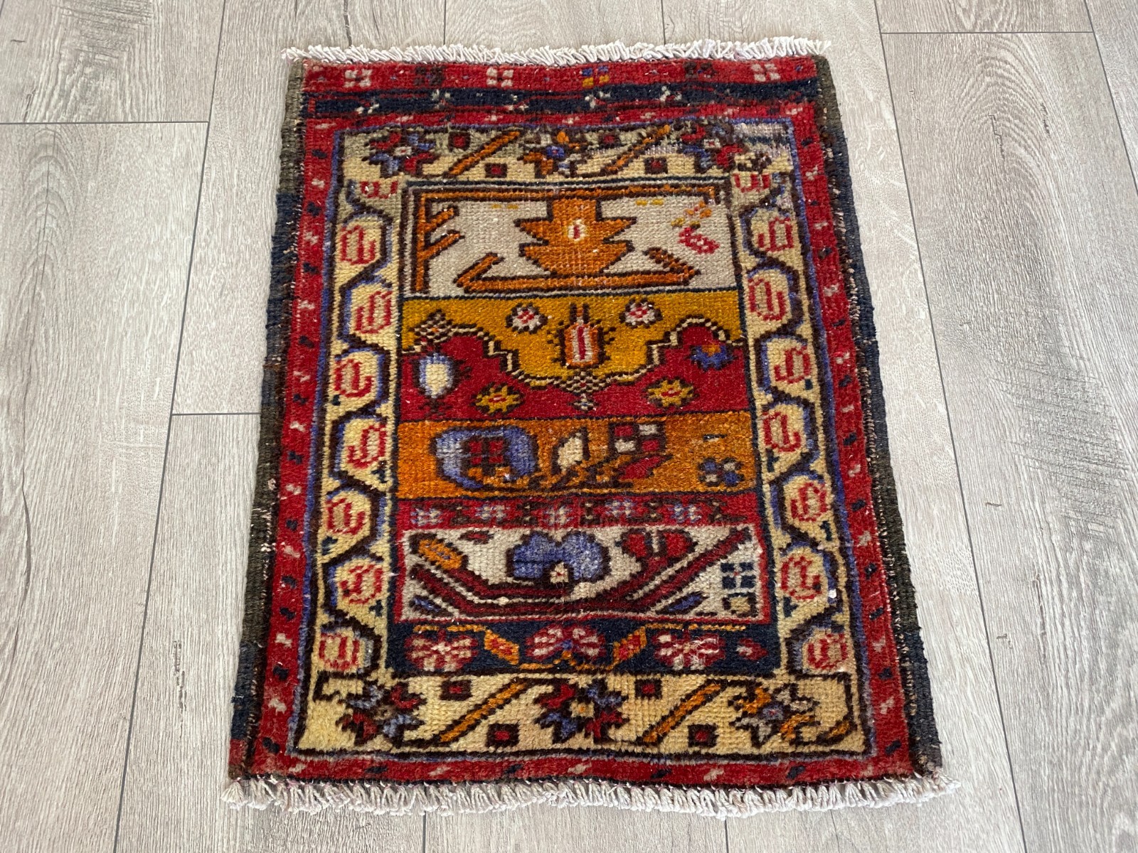 Square rug, Colorful rug, Vintage mini rug, Turkish rug, Small rug, 1.5x1.8 ft gallery