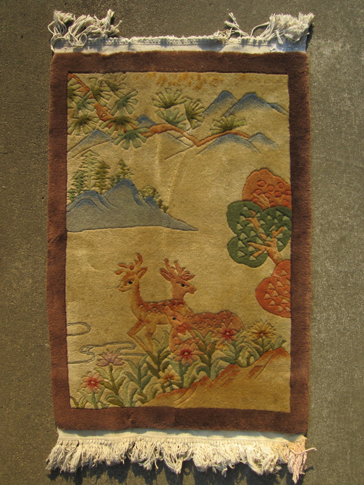 ANTIQUE ART DECO CHINESE HAND-KNOTTED WOOL RUG GRACEFUL DEER PICTORIAL DESIGN gallery