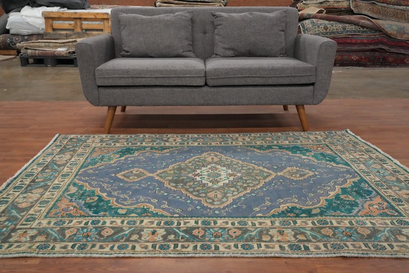 Vintage Geometric Pattern Traditional Area Rug 5x6 ft Hand-knotted Wool Carpet gallery