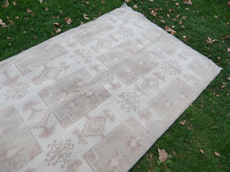 1970s Vintage Turkish Oushak Handwoven Rug 4'3'' x 7'12'' gallery
