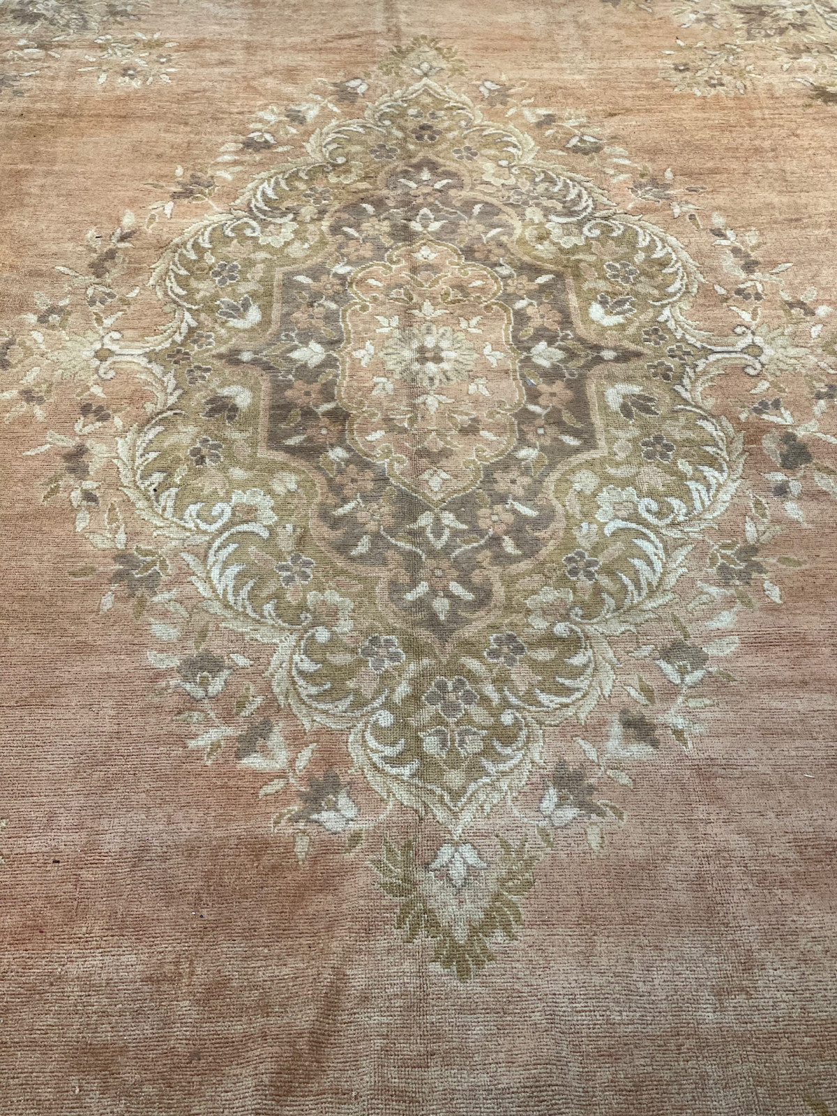 Antique Oushak/Sivas gallery