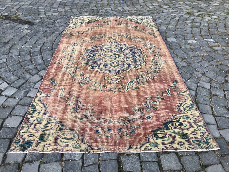 Turkish Antique rug Bohemian Area rug Oushak rug Vintage Rug Handmade Wool rug gallery