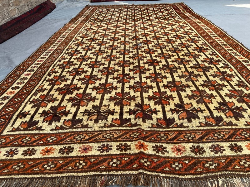 Antique Afghan Baluchi Rug 5'8x10'2 ft – Distressed No Pile Tribal Wool Carpet gallery