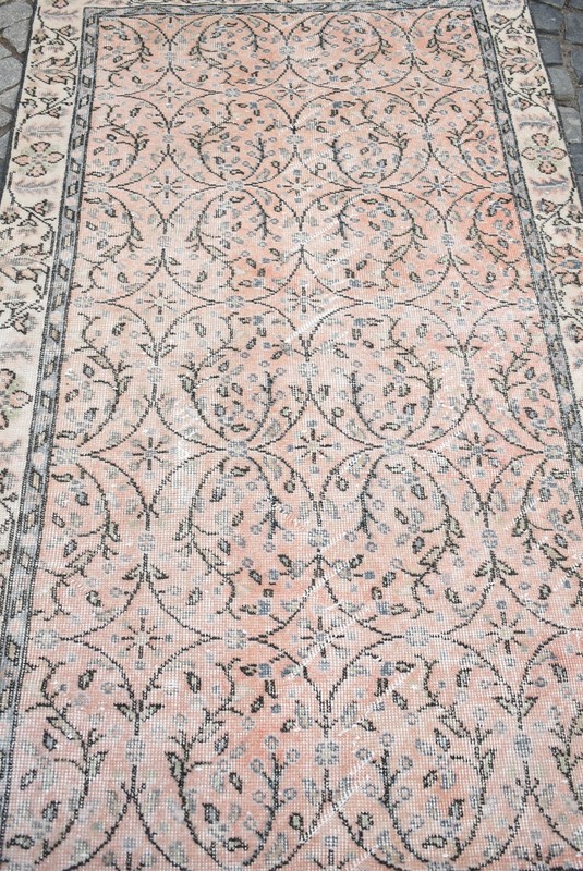 Turkish Rug 3'5'' x 6'6'' ft Vintage Turkish Rug Sweet Bohemian Oushak Area Rug gallery