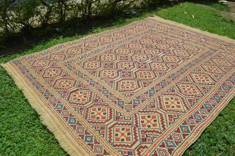 130 X 180 cm Stunning Super Fine Quality Lambs Wool Natural Vegetable Dye Maliky gallery