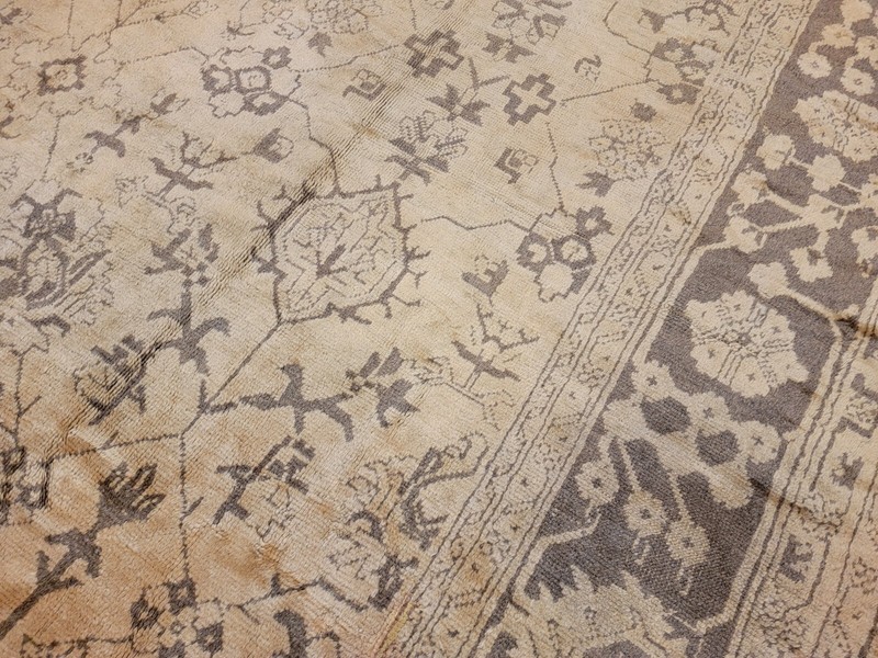ANTIQUE handwoven Turkish Oushak 11'x14ft soft colors circa 1920s gallery