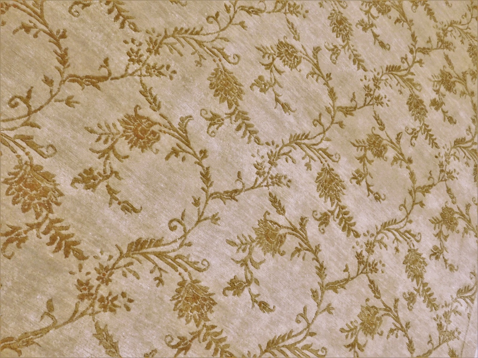 Hand knotted European Style Indian Rug gallery