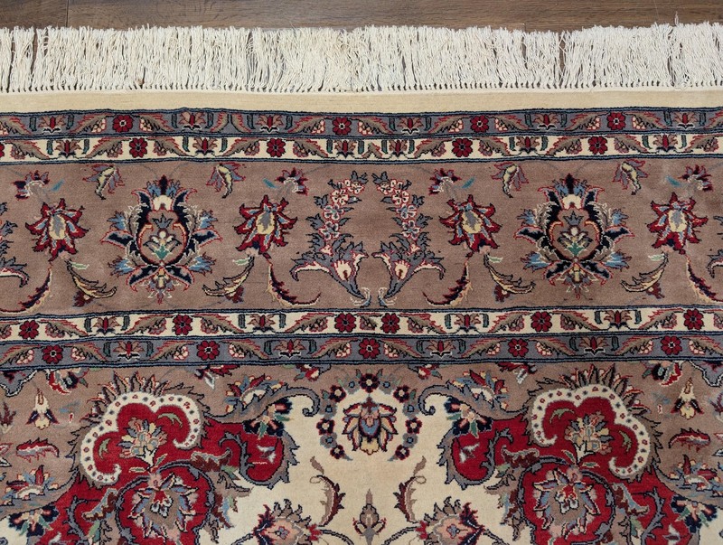 Sino Per'sian Rug 9x12, Floral Medallion, Fine 290 KPSI, Ivory gallery