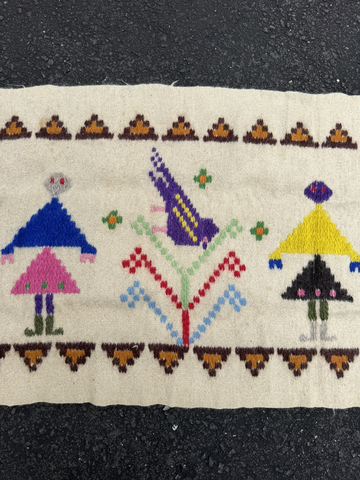 Vintage Hand Knotted Pictorial Kilim Wool Rug 4.5 x 1.9 Textile wall hanging EUC gallery