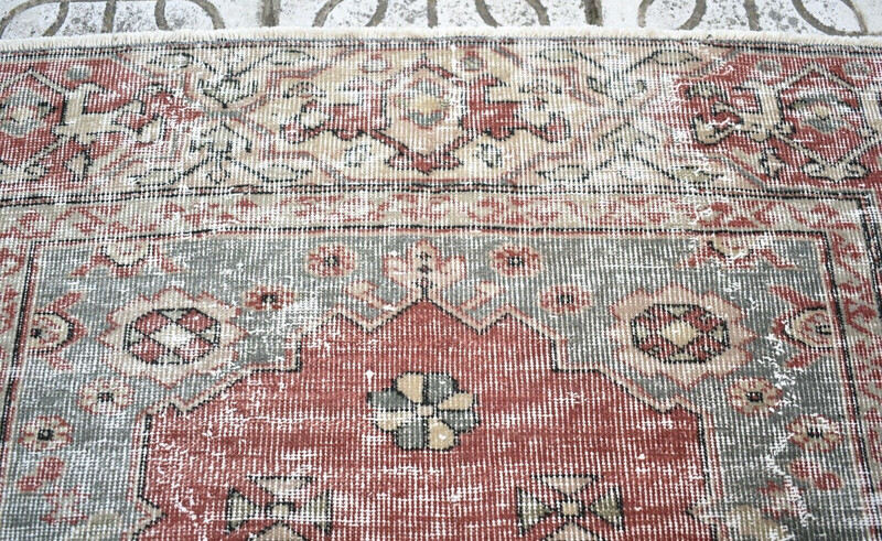 Turkish Rug 42'' x 74'' Vintage Muted Dye Oushak Rug Hand-knotted Wool Rug gallery