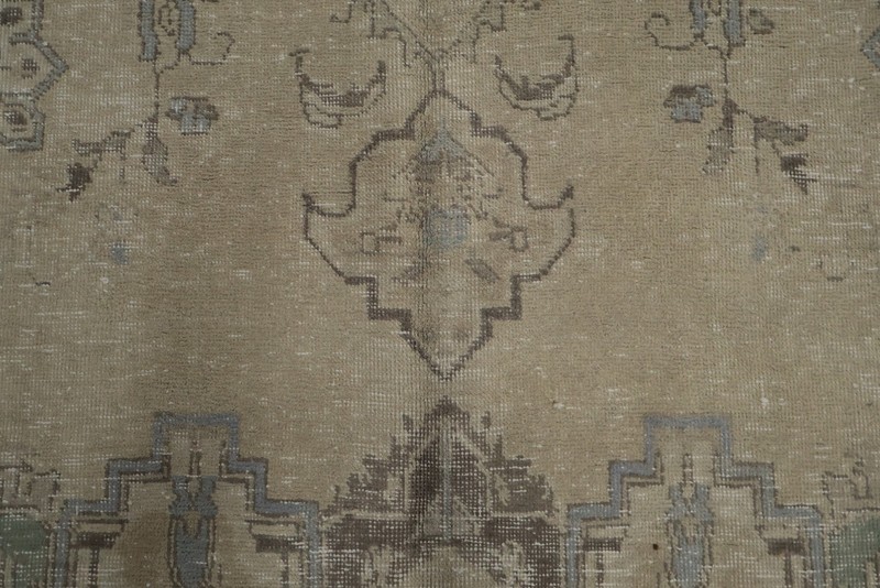 Timeless Beauty Handcrafted Area Rug 7x9 Beige Wool Handmade Room Size Carpet gallery