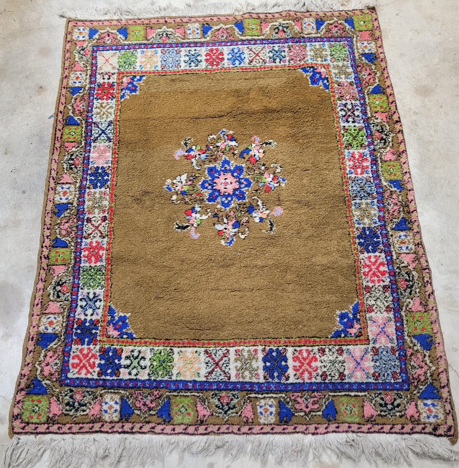 TERRIFIC HAND KNOTTED MOROCCAN WOOL RUG 53" X 67" UNIQUELY DESIGNED CARPET EUC gallery
