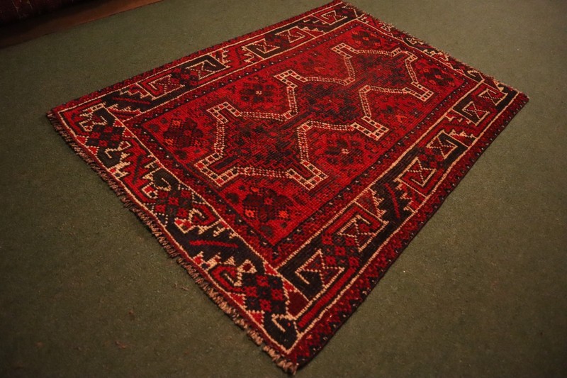 COLLECTORS ITEM Vintage Stunning Fine Quality Natural DyeShirvan Caucasus Carpet gallery