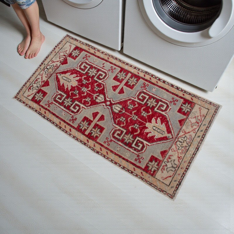 Vintage Turkish Rug Handmade Small Rug, Wool Doormat, Kitchen Rug, 2x3 ft approx gallery