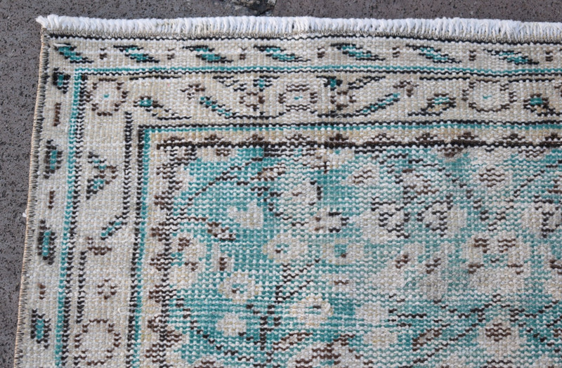 Vintage Turkish Rug 32'' x 77'' Muted Dye Oushak Rug Hand-knotted Wool Rug gallery
