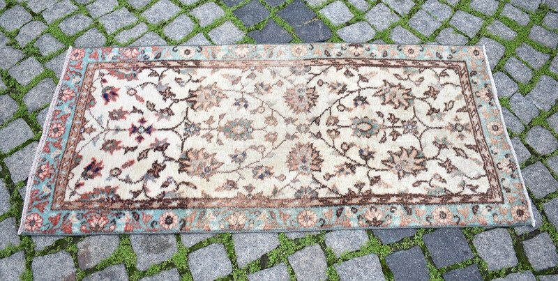 Vintage Turkish Rug 25'' x 52'' Muted Dye Oushak Rug Hand-knotted Wool Pile Rug gallery