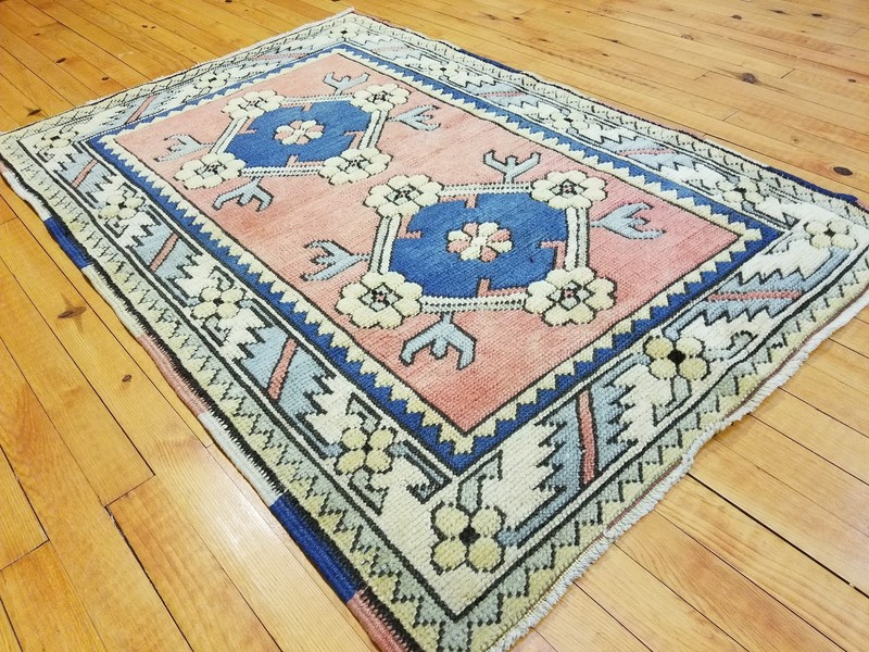 Vintage 1940-1950s Natural Dye Wool Pile Tribal Rug 2'9"×4' gallery