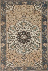 Vintage Traditional Peach Rug 4×7 Hand-knotted Wool Geometric for Any Room