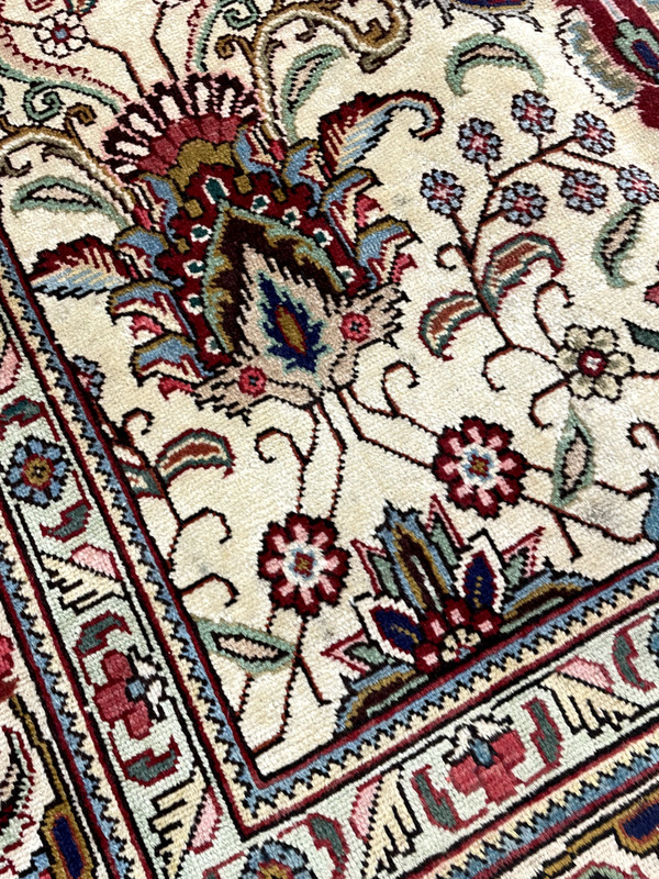Antique Oriental Hand-Knotted Wool Area Rug Ivory/Green/Red/Blue 8'7" x 11'2" gallery