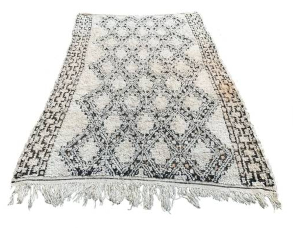 Vintage Moroccan Beni Ourain Rug Vintage Cream/ Black Wool 67" x 128" gallery