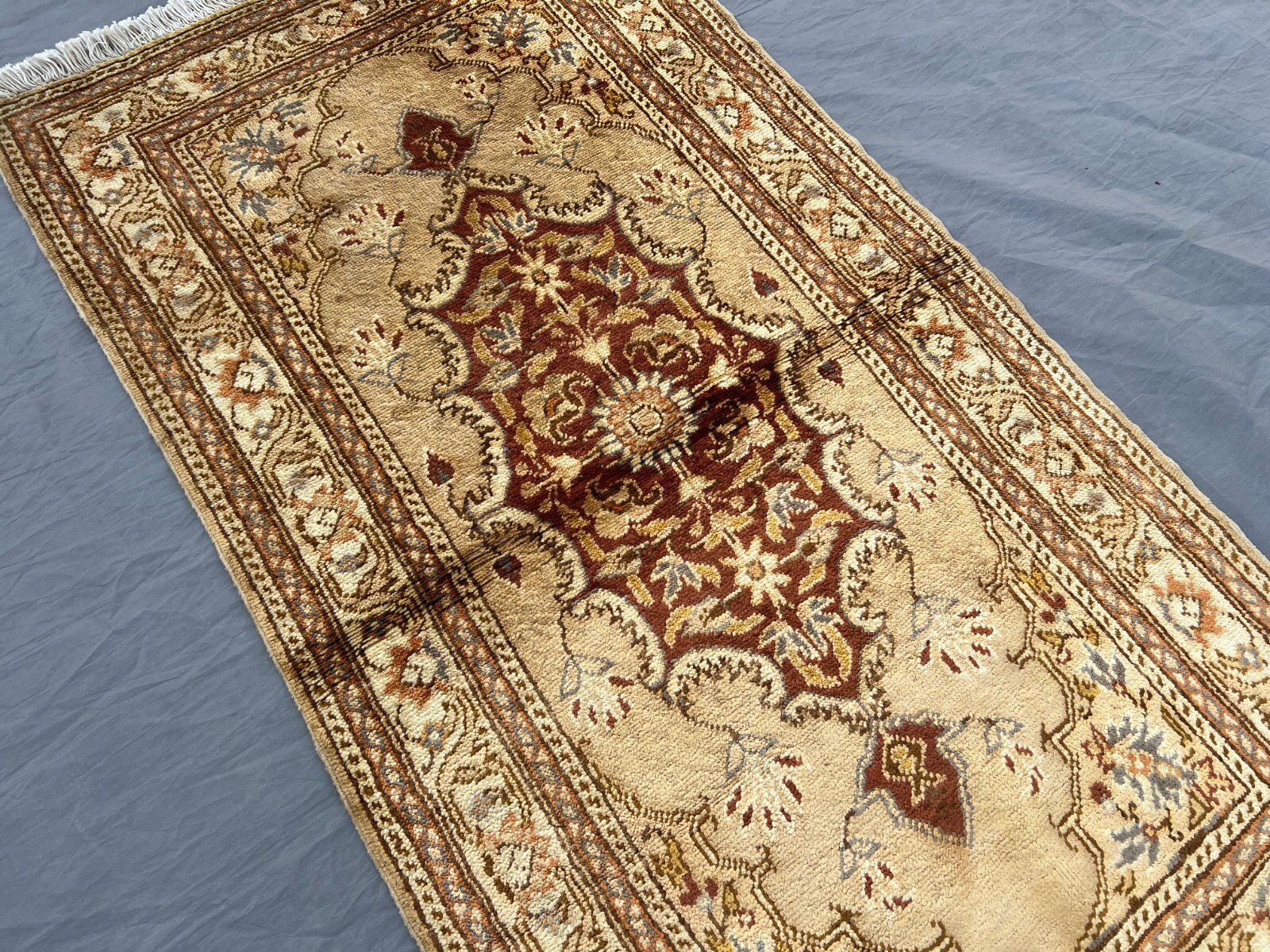 Vintage Afghan Soft Floral Medallion Rug 1'9 x 3'5 ft gallery