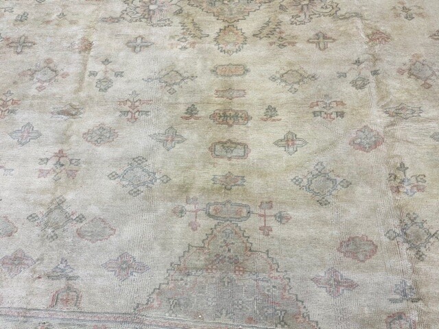 Antique Turkish Ushak rug-2475 gallery