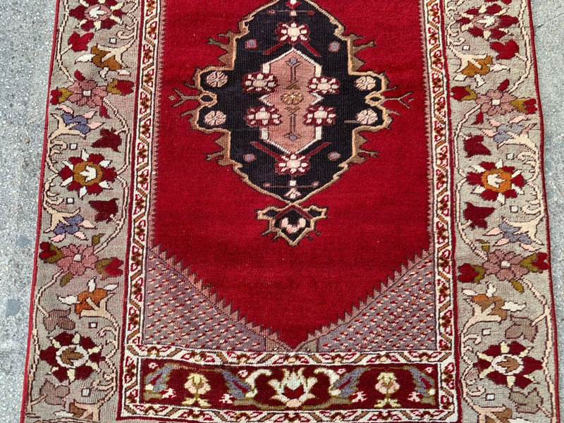 3'2'' x 5'1'' Vintage Natural Rug Village Rug Handmade Carpet.SKU:KR1120 gallery