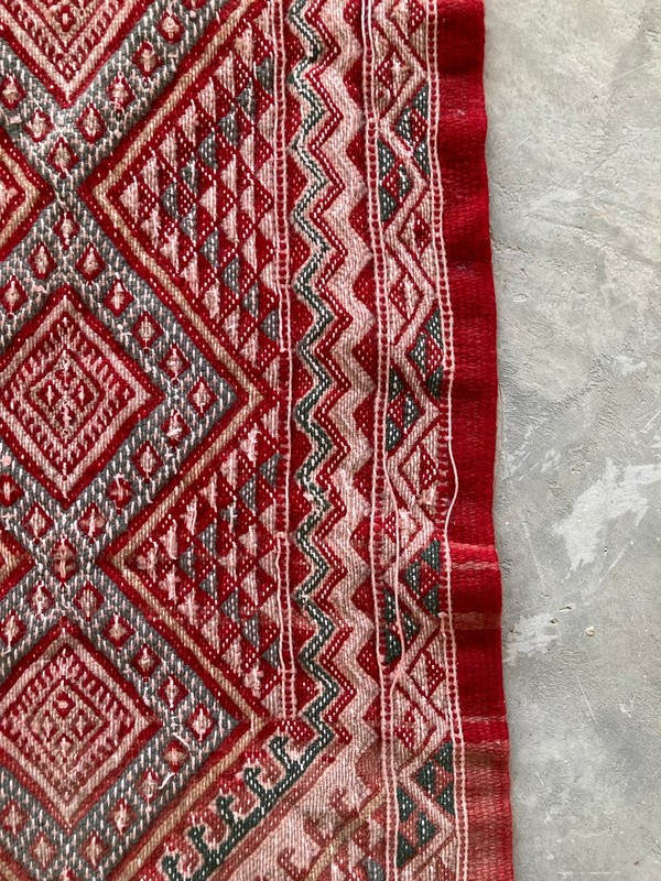 Vintage Handwoven Moroccan Geometric Sumak Wool Kilim Rug Carpet 172x52 cm gallery