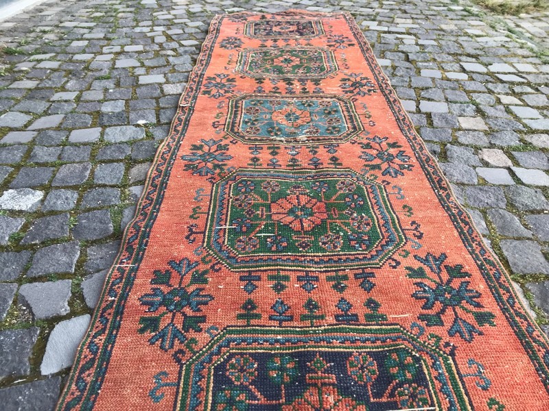 Bohemian Runner Rug, Turkish Vintage Rug, Handmade Wool Rug, 2,7 x 9,7 ft gallery