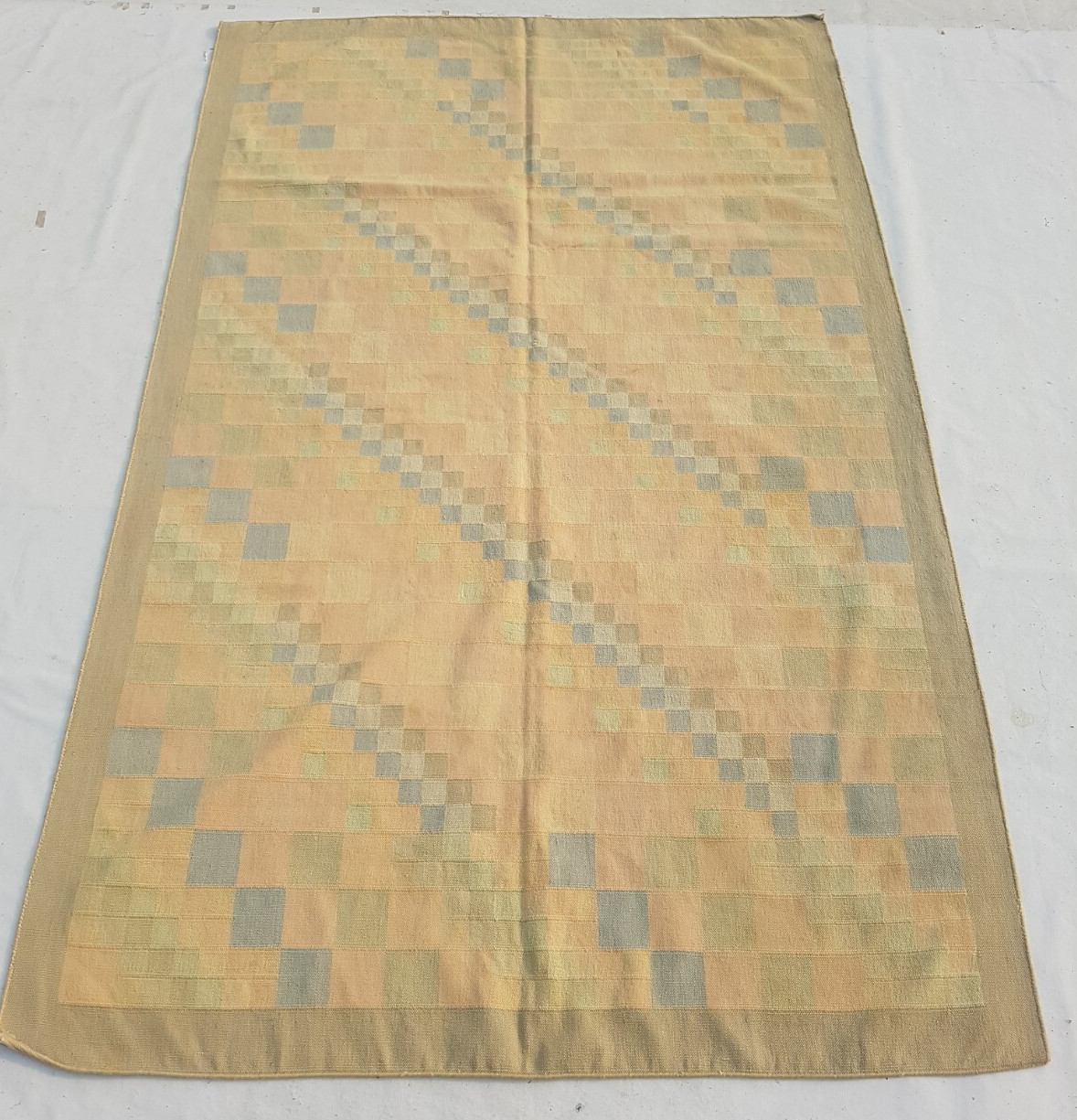 Vintage Traditional Handcrafted Geometric Kilim Rug for Home Décor 263x164 cm gallery