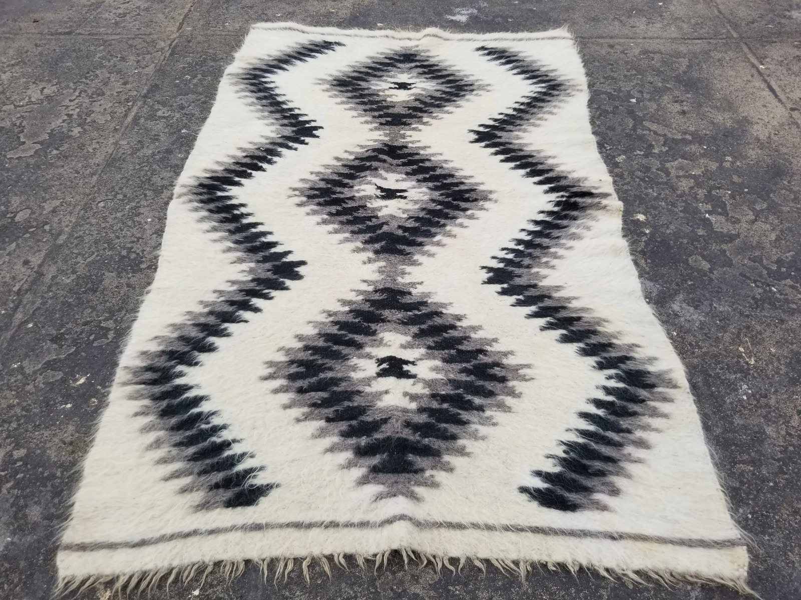 Vintage Traditional Handmade Lizhnyk Ukrainian Wool Blanket Kilim 6.5x3.8 ft gallery